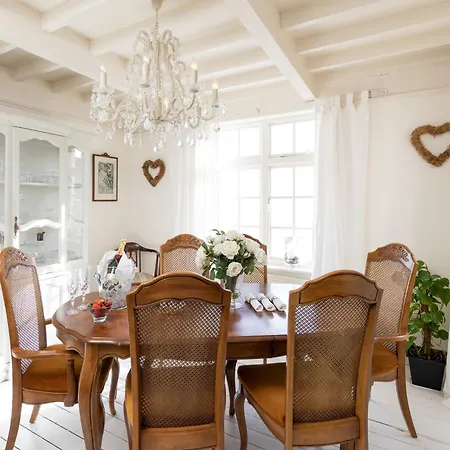 펜션 3 Bed In 86968