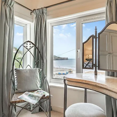 3 Bed In 86968 Hébergement de vacances *