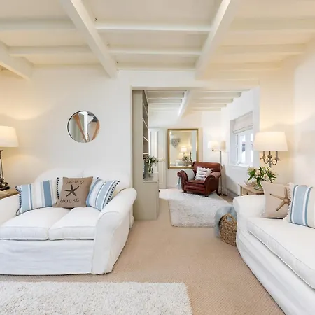 Hébergement de vacances 3 Bed In 86968